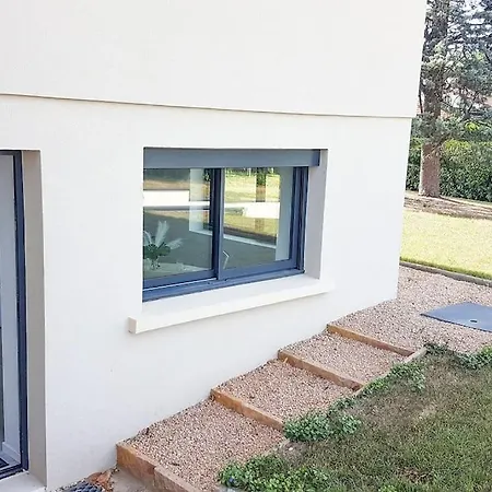 Le Petit Castel, Portes De Lyon Chazay-d'Azergues Exterior foto